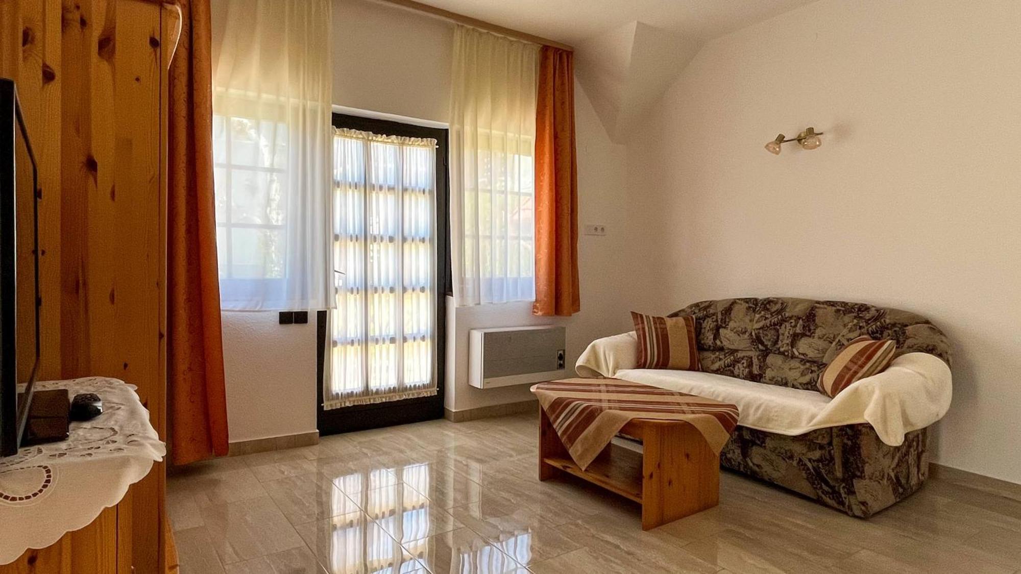 Magyar Apartmanhazak I-Iii. Zalakaros Room photo